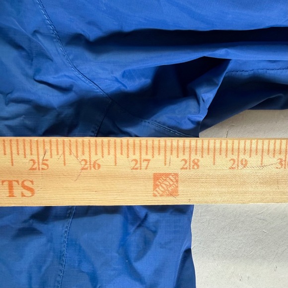 The North Face Hooded Rain Jacket Men's 2XL Lightweight Outdoor Gear Blue - Picture 6 of 7